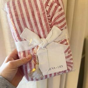 Serena & Lily Red and White Nantucket Stripe king pillow sham (x2)